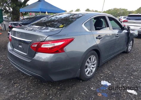 2017 Nissan Altima 2.5 S из США, поврежденный, VIN 1N4AL3AP4HN357582